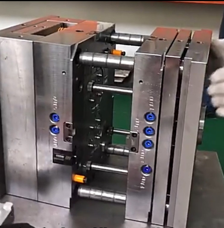 Precision Mold Manufacturing