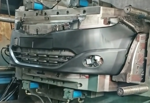 car bumper injection molding